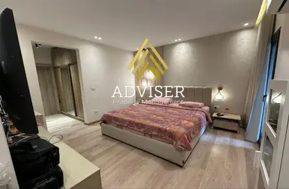 Apartment - 2 Bedrooms - 2 Bathrooms for sale in Moon Residences - Fifth Square - The 5th Settlement - New Cairo City - Cairo