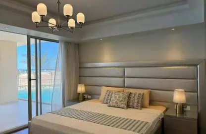 Chalet - 4 Bedrooms - 5 Bathrooms for rent in Marassi - Sidi Abdel Rahman - North Coast