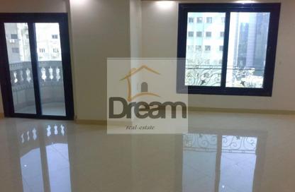 Office Space - Studio - 3 Bathrooms for rent in Gameat Al Dewal Al Arabeya St. - Mohandessin - Giza