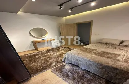 شقة - 3 غرف نوم - 3 حمامات للايجار في مون ريزيدنس - فيفث سكوير - التجمع الخامس - مدينة القاهرة الجديدة - القاهرة