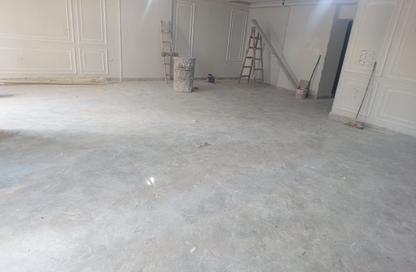 Apartment - 3 Bedrooms - 3 Bathrooms for rent in Al Batal Ahmed Abd El Aziz St. - Mohandessin - Giza