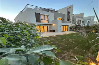 Villa - 4 Bedrooms - 5 Bathrooms for rent in Sodic East - 6th District - New Heliopolis - Cairo