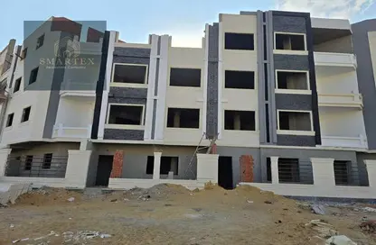 Apartment - 3 Bedrooms - 2 Bathrooms for sale in 1st Neighborhood - 2nd District East - Shorouk City - Cairo