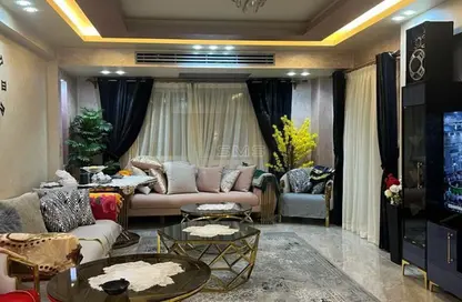 Apartment - 2 Bedrooms - 1 Bathroom for sale in El Rehab Extension - Al Rehab - New Cairo City - Cairo