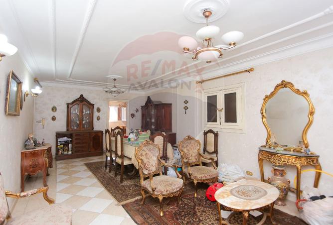 8304936 - Property Image 2