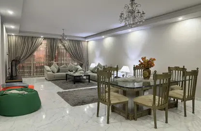 Apartment - 3 Bedrooms - 2 Bathrooms for sale in Shorouk City - Cairo