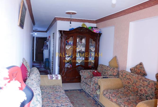 8128875 - Property Image 2