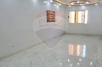 شقة - 3 غرف نوم - 1 حمام للبيع في شارع مسجد سيدي بشر - سيدي بشر - حي اول المنتزة - الاسكندرية