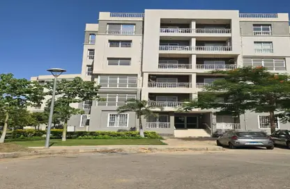 Apartment - 2 Bedrooms - 2 Bathrooms for sale in Madinaty - Cairo