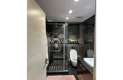Apartment - 2 Bedrooms - 2 Bathrooms for sale in Lake View Residence - 5th Settlement Compounds - The 5th Settlement - New Cairo City - Cairo