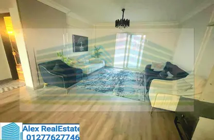 شقة - 3 غرف نوم - 2 حمامات للايجار في ميدان سموحة - سموحة - حي شرق - الاسكندرية