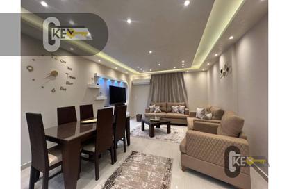 Apartment - 2 Bedrooms - 1 Bathroom for rent in Talaat Mostafa St. - Rehab City Second Phase - Al Rehab - New Cairo City - Cairo