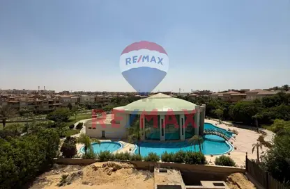 فيلا - 6 غرف نوم - 5 حمامات للبيع في مون فالي - المستثمرين الجنوبية - مدينة القاهرة الجديدة - القاهرة