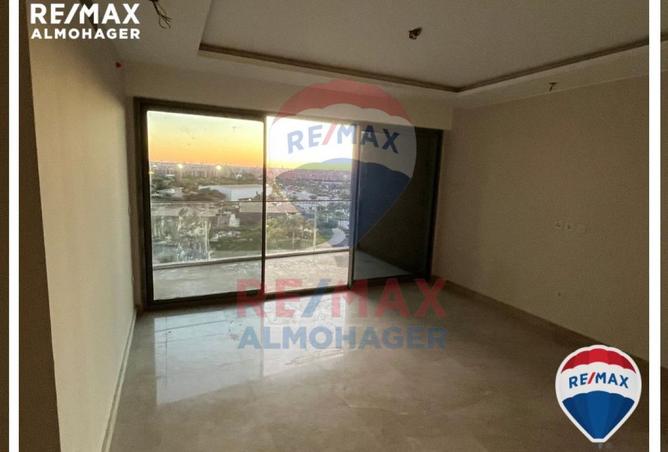 8225597 - Property Image 3