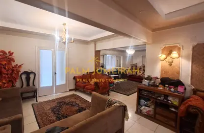 Apartment - 3 Bedrooms - 2 Bathrooms for sale in Shaarawy St. - Laurent - Hay Sharq - Alexandria