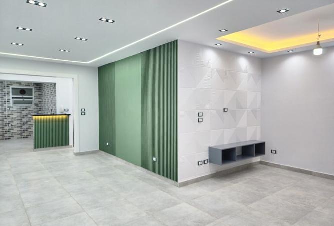 8043318 - Property Main Image