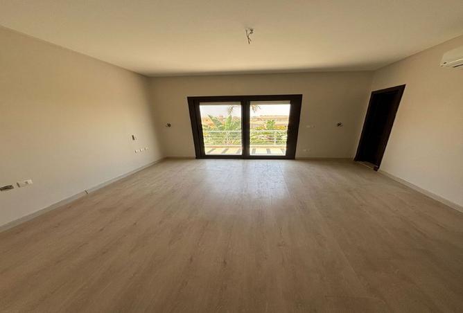 8063618 - Property Image 3