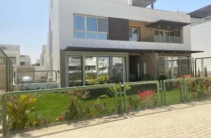 Twin House - 5 Bedrooms - 6 Bathrooms for sale in Upville - Cairo Alexandria Desert Road - 6 October City - Giza