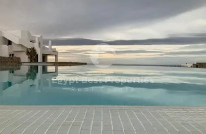 Chalet - 2 Bedrooms - 2 Bathrooms for sale in The Med - Ras Al Hekma - North Coast