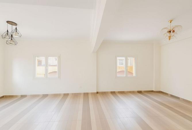 8444163 - Property Image 2