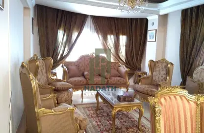 Villa - 6 Bedrooms - 4 Bathrooms for sale in District 4 - The 5th Settlement - New Cairo City - Cairo