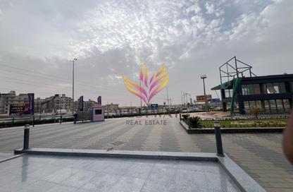 محل تجاري - استوديو - 1 حمام للايجار في طريق وصلة دهشور - الشيخ زايد - الجيزة