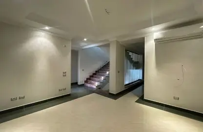 Villa - 4 Bedrooms - 5 Bathrooms for rent in Cairo Festival City - North Investors Area - New Cairo City - Cairo