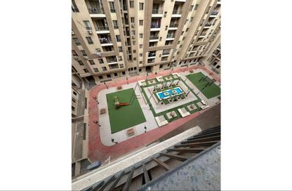 Apartment - 2 Bedrooms - 2 Bathrooms for sale in Capital East - Nasr City Compounds - Nasr City - Cairo