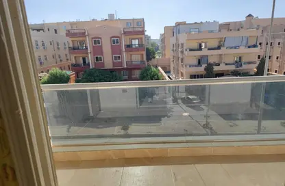 شقة - 3 غرف نوم - 3 حمامات للبيع في شارع البستان - الحي التاسع - الشيخ زايد - الجيزة