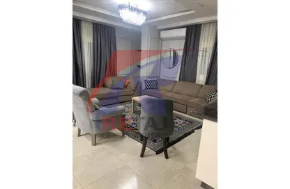 Apartment - 3 Bedrooms - 2 Bathrooms for rent in Al Gezira St. - South Investors Area - New Cairo City - Cairo