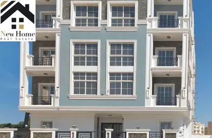 Apartment - 3 Bedrooms - 2 Bathrooms for sale in New Narges - New Cairo City - Cairo