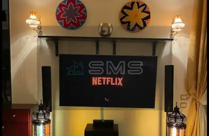 شقة - 3 غرف نوم - 2 حمامات للايجار في شرق الاكاديمية - مدينة القاهرة الجديدة - القاهرة