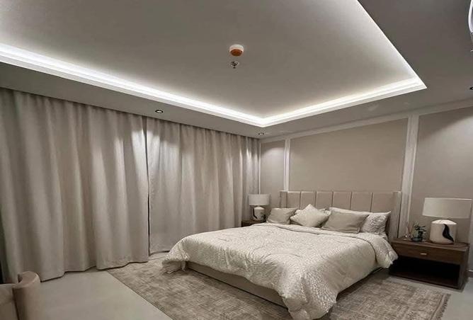8039237 - Property Image 2