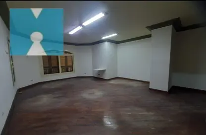 فيلا - 5 غرف نوم - 4 حمامات للبيع في الدبلوماسيين - الحي الثاني - الشيخ زايد - الجيزة
