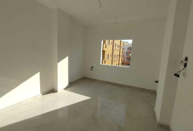 8255344 - Property Image 2