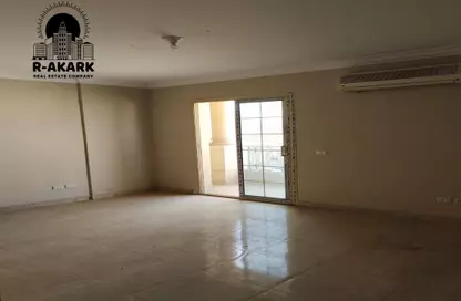 Office Space - Studio - 2 Bathrooms for rent in Mostafa Al Nahas St. - 6th Zone - Nasr City - Cairo