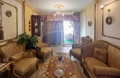 شقة - 2 غرف نوم - 1 حمام للبيع في زيزينيا - حي شرق - الاسكندرية