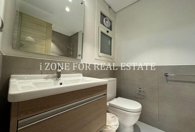 8023320 - Property Image 2