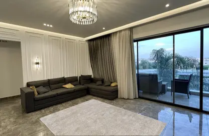 Apartment - 2 Bedrooms - 2 Bathrooms for sale in Lake View Residence - 5th Settlement Compounds - The 5th Settlement - New Cairo City - Cairo