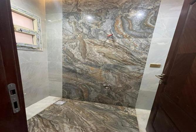 8334211 - Property Image 3