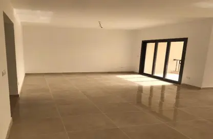 شقة - 4 غرف نوم - 3 حمامات للايجار في مون ريزيدنس - فيفث سكوير - التجمع الخامس - مدينة القاهرة الجديدة - القاهرة