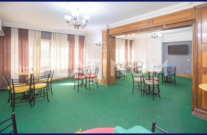 Apartment - 3 Bedrooms - 2 Bathrooms for sale in Al Ekbal St. - Laurent - Hay Sharq - Alexandria