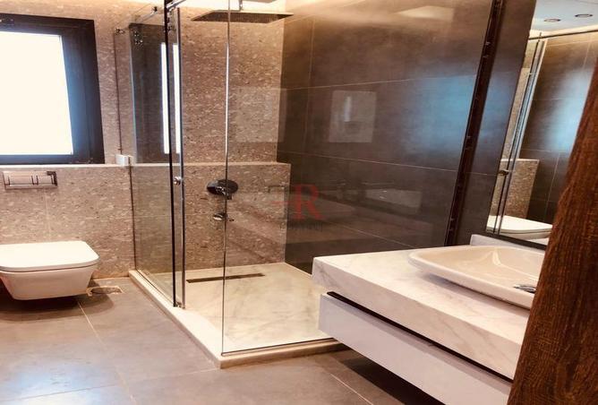 8015320 - Property Image 3