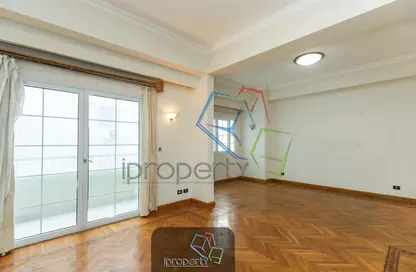 Apartment - 4 Bedrooms - 4 Bathrooms for sale in Sant Giyn St. - Kafr Abdo - Roushdy - Hay Sharq - Alexandria