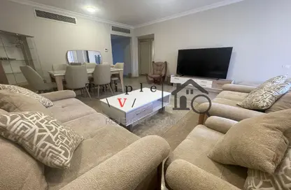 شقة - 3 غرف نوم - 2 حمامات للايجار في كارنيل بارك - طريق مصر اسكندرية الصحراوي - مدينة 6 أكتوبر - الجيزة