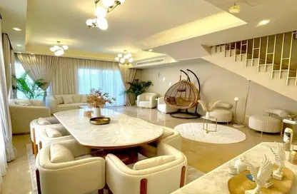 تاون هاوس - 4 غرف نوم - 4 حمامات للبيع في تاونى - طريق مصر اسكندرية الصحراوي - الجيزة