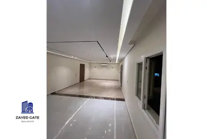 Apartment - 2 Bedrooms - 2 Bathrooms for sale in 7th District - Sheikh Zayed City - Giza