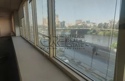 Office Space - Studio - 7+ Bathrooms for rent in Emtedad Kornish Al Nile St. - Garden City - Cairo