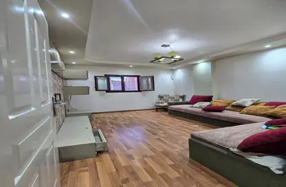 Apartment - 2 Bedrooms - 1 Bathroom for sale in Abdel Salam Aref St. - Saraya - Sidi Beshr - Hay Awal El Montazah - Alexandria