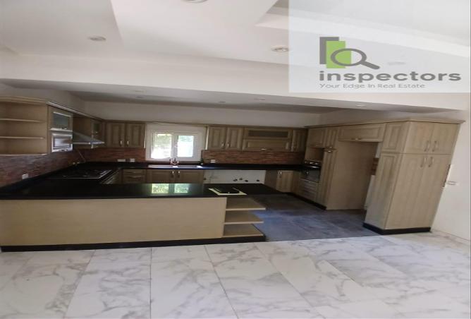 7740795 - Property Image 2